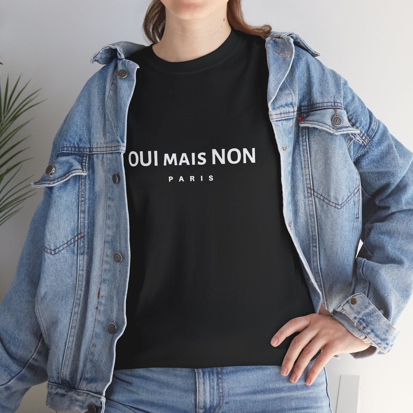 OUI mais NON Paris – Le T-shirt Iconique qui Affirme Votre Vision