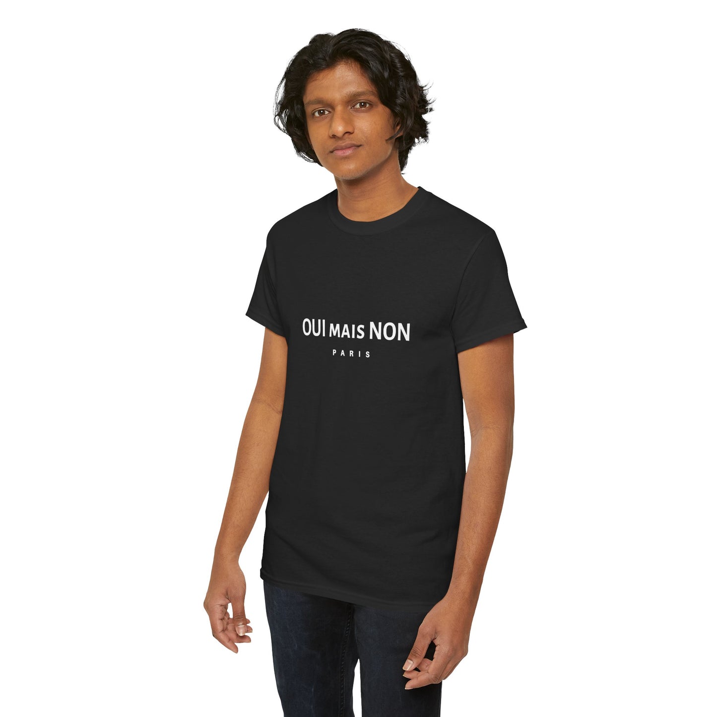 OUI mais NON Paris – Le T-shirt Iconique qui Affirme Votre Vision