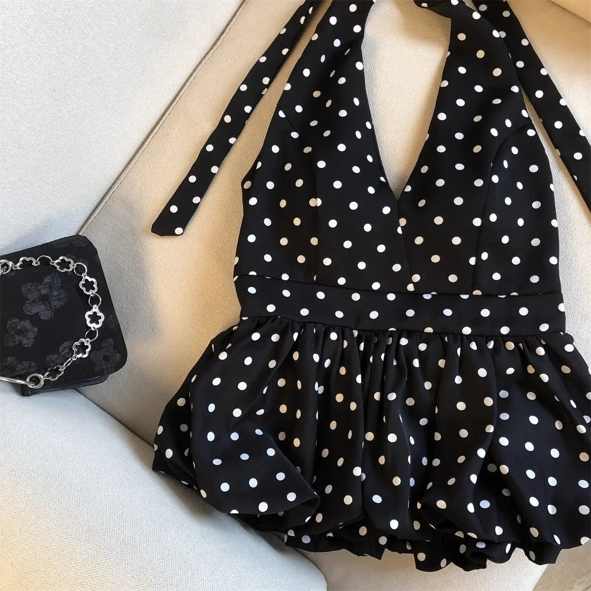 Crop top dos nu à pois — Haut halter volants plage femme