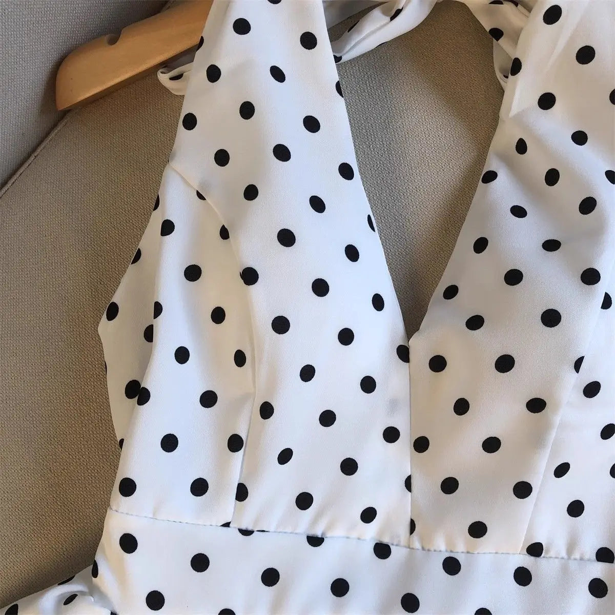 Crop top dos nu à pois — Haut halter volants plage femme