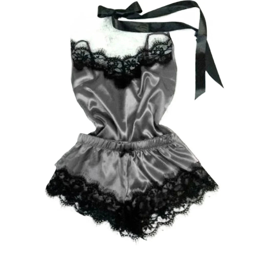 Ensemble pyjama soie lacet — Top spaghetti + short confort femme