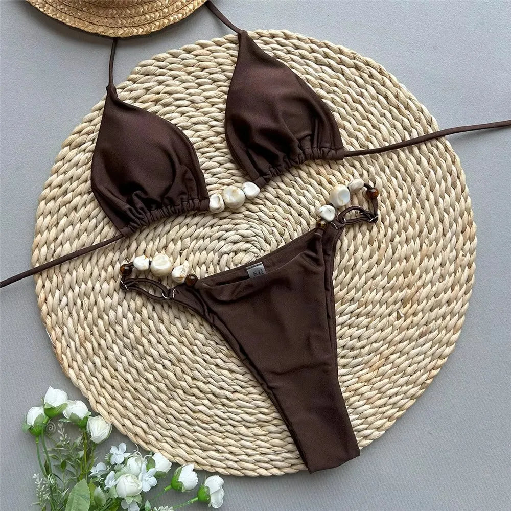 Bikini triangle micro brésilien 2026 — Maillot halter perlé cordon
