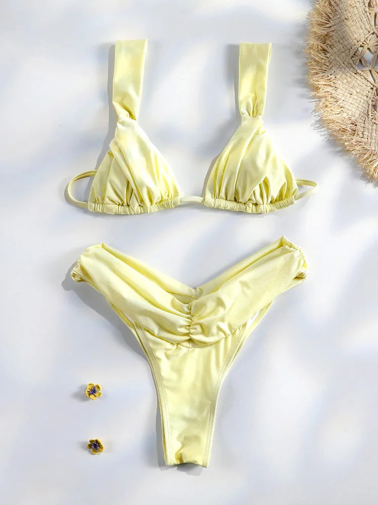 Bikini uni froncé micro triangle — Maillot de bain femme volants